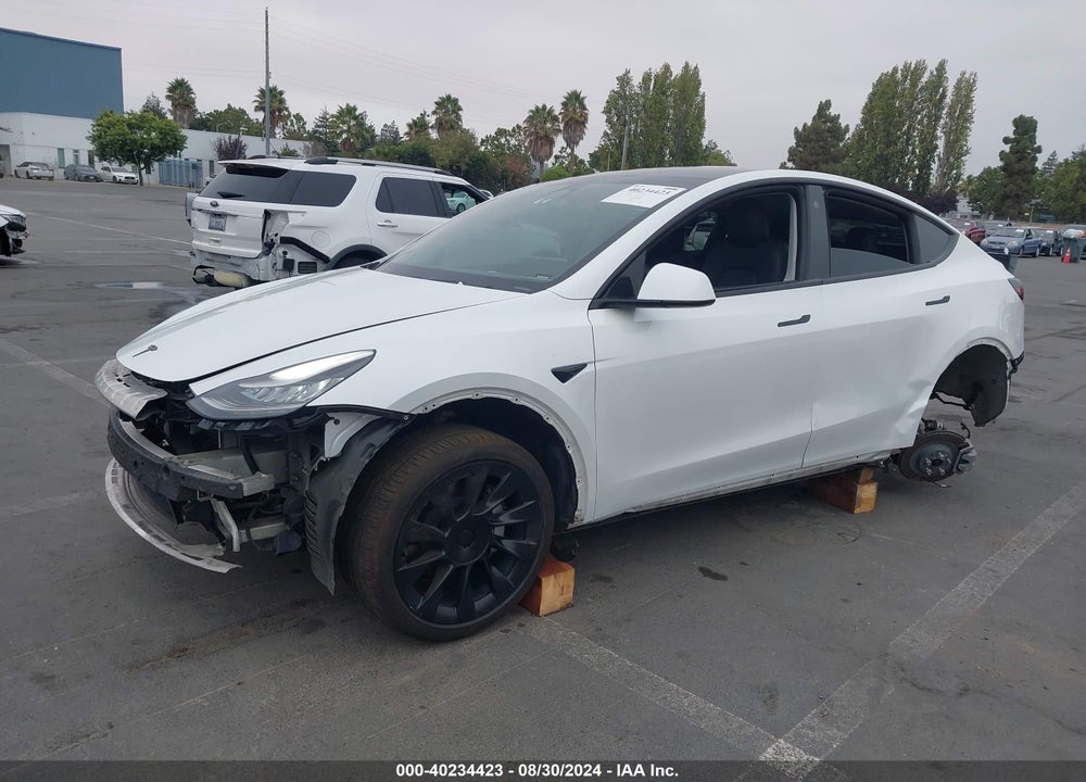 2021 TESLA MODEL Y LONG RANGE DUAL MOTOR ALL-WHEEL DRIVE VIN: 5YJYGDEE7MF062058