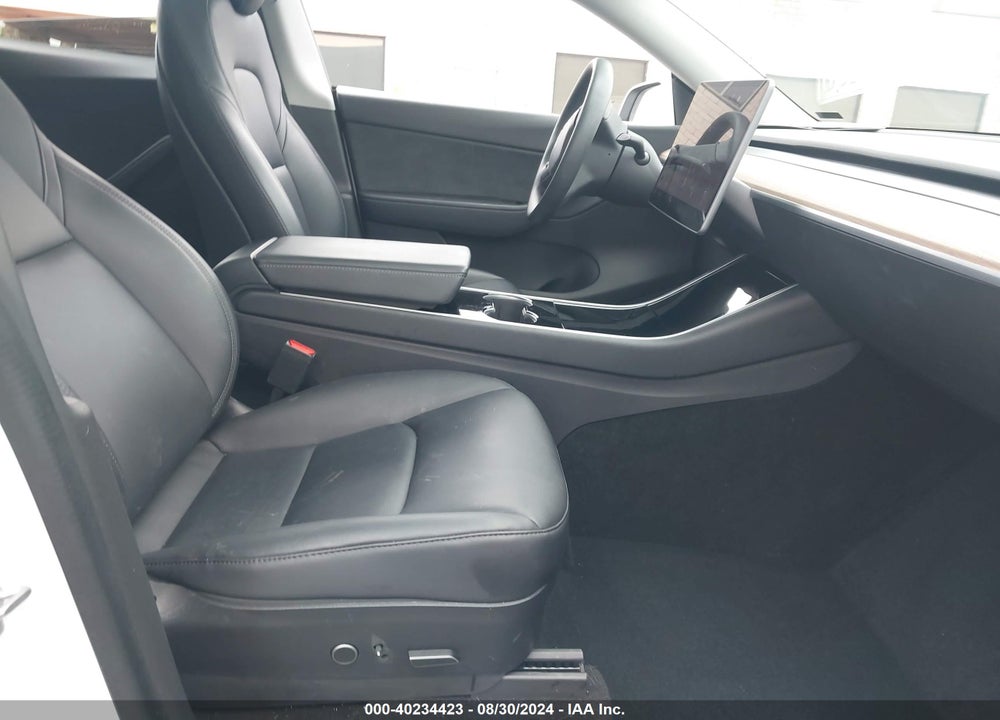 2021 TESLA MODEL Y LONG RANGE DUAL MOTOR ALL-WHEEL DRIVE VIN: 5YJYGDEE7MF062058