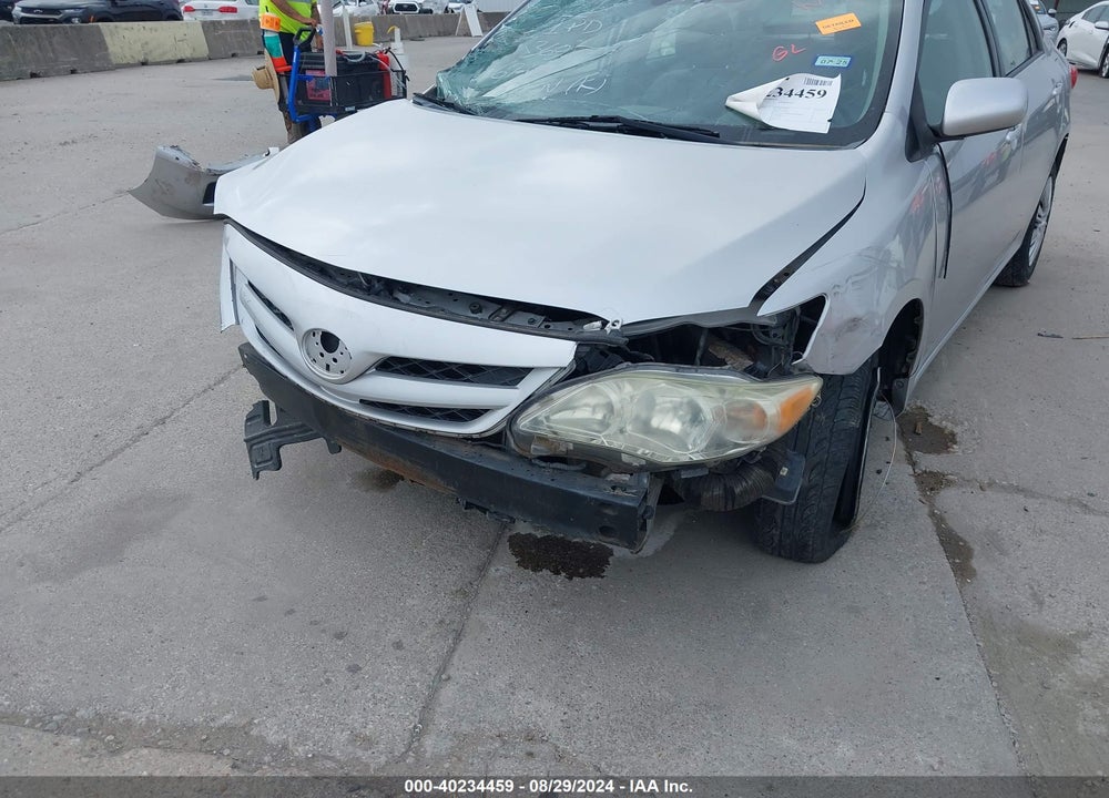 2011 TOYOTA COROLLA LE VIN: 2T1BU4EE2BC544453