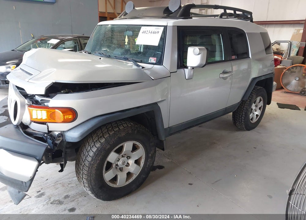 2007 TOYOTA FJ CRUISER VIN: JTEBU11F670095305