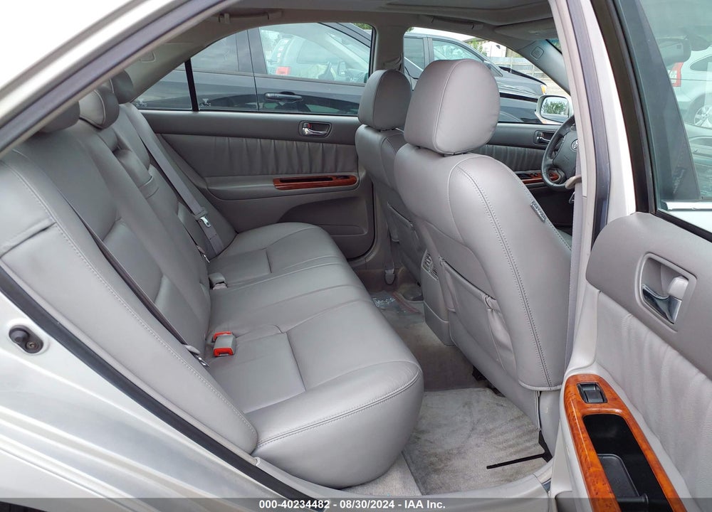 2005 TOYOTA CAMRY XLE V6 VIN: 4T1BF30K45U085348