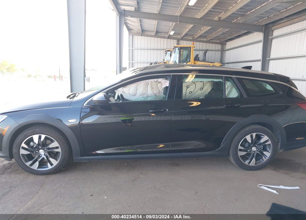2018 BUICK REGAL TOURX ESSENCE VIN: W04GV8SX9J1135489