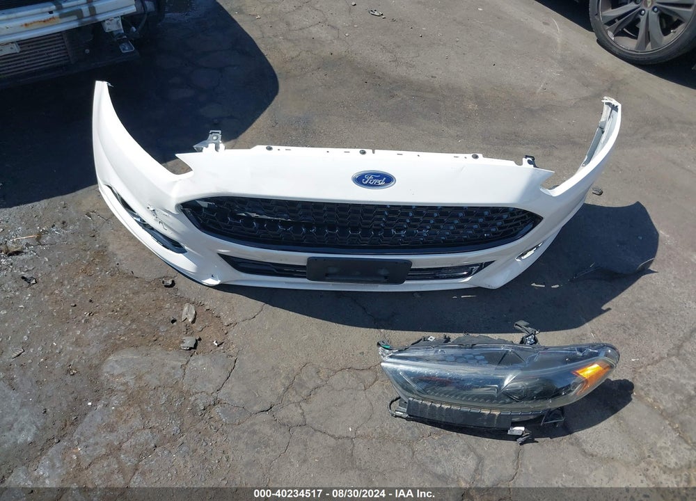 2013 FORD FUSION SE VIN: 3FA6P0HR9DR388365