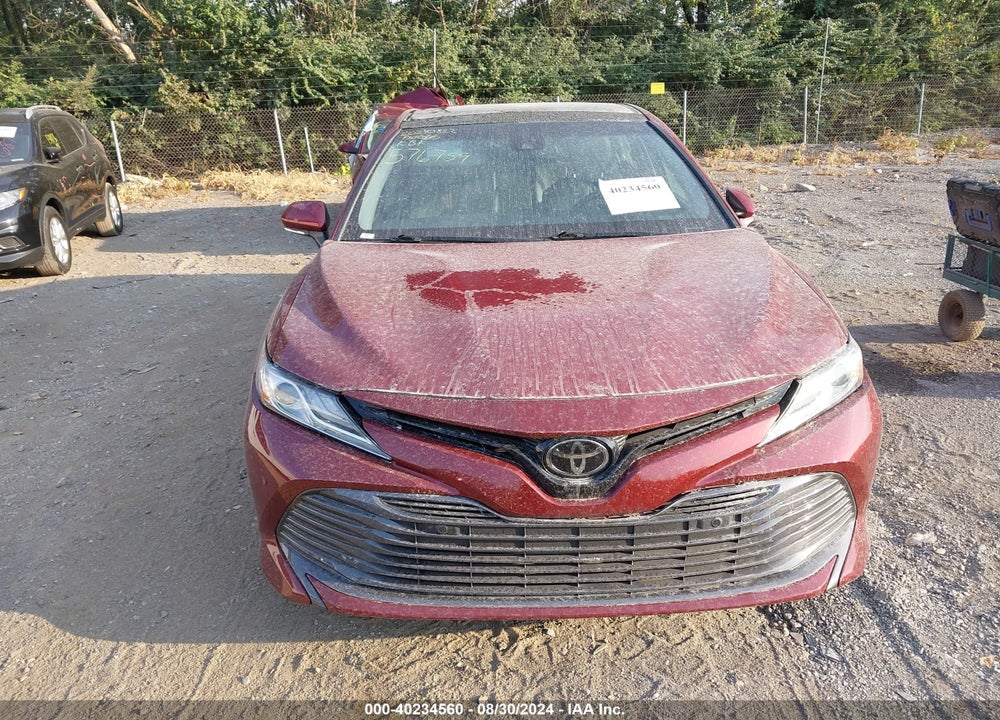 2018 TOYOTA CAMRY XLE VIN: 4T1B11HK2JU576759