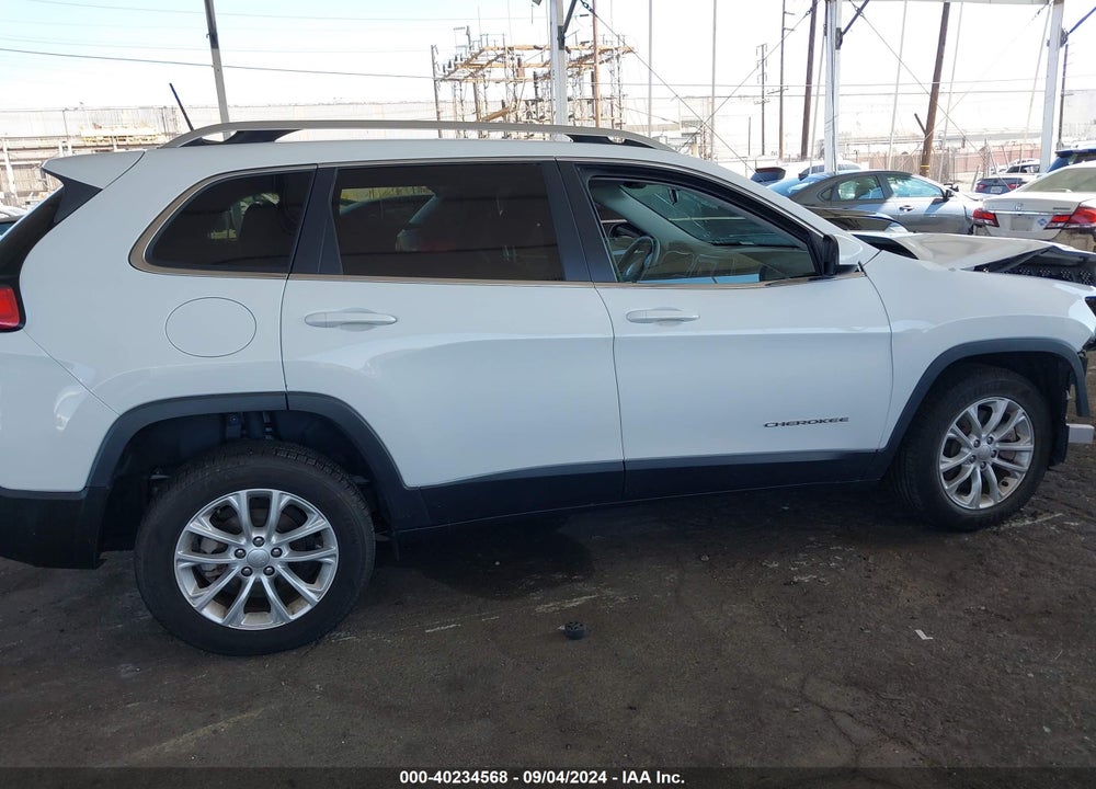 2019 JEEP CHEROKEE LATITUDE FWD VIN: 1C4PJLCB4KD439563