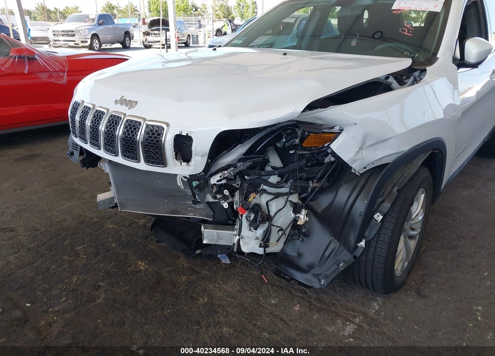 2019 JEEP CHEROKEE LATITUDE FWD VIN: 1C4PJLCB4KD439563