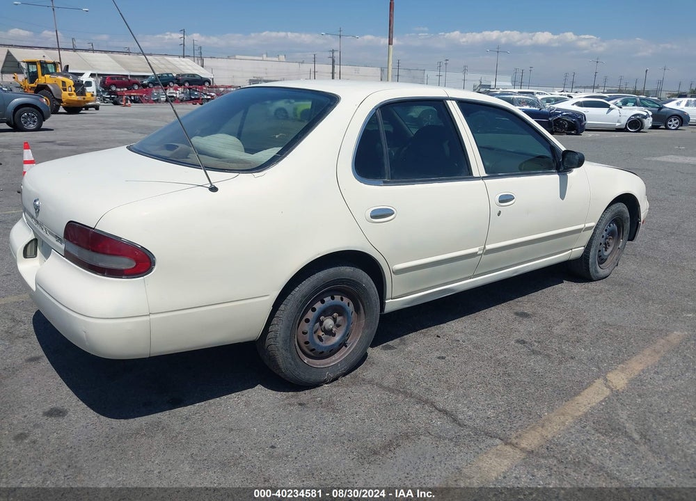 1995 NISSAN ALTIMA XE/GXE/SE/GLE VIN: 1N4BU31D3SC118132
