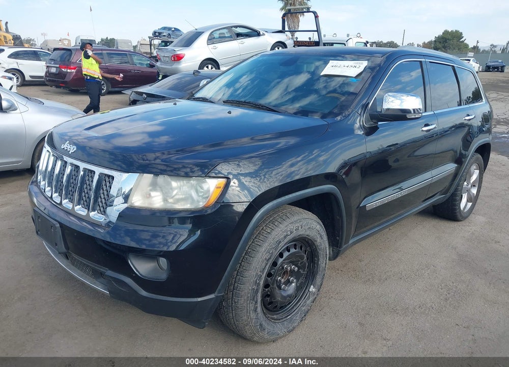 2013 JEEP GRAND CHEROKEE OVERLAND VIN: 1C4RJECT8DC526257
