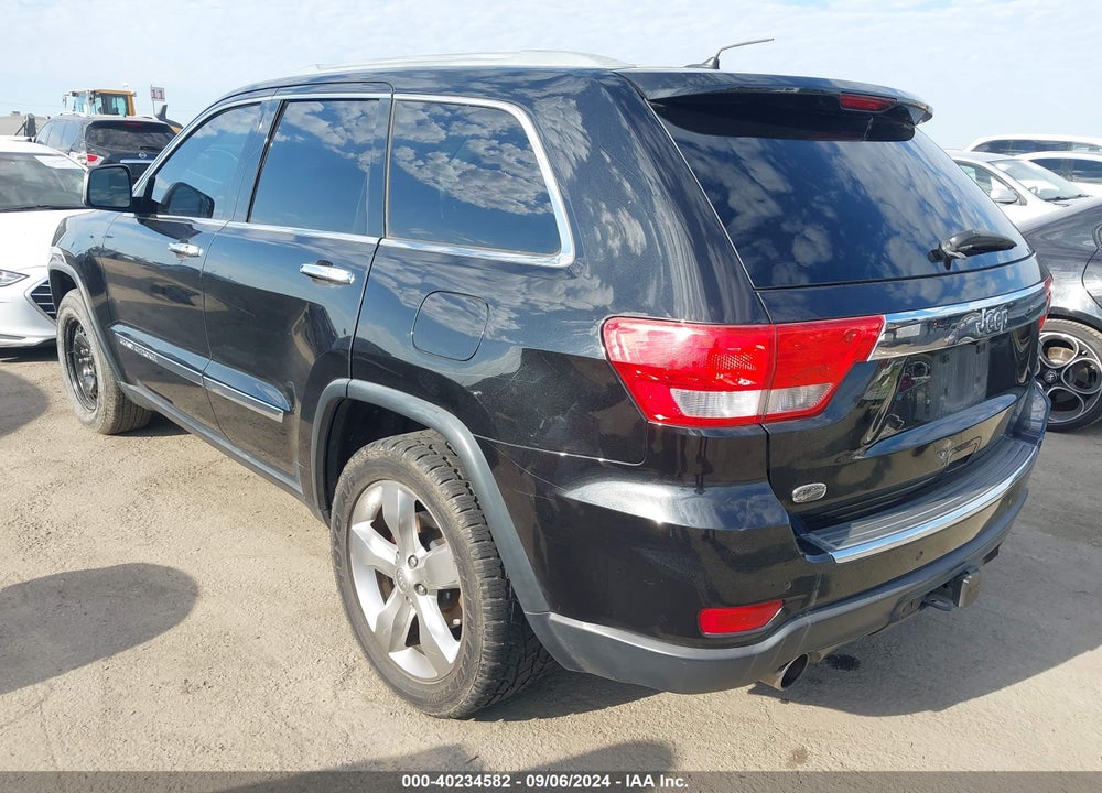 2013 JEEP GRAND CHEROKEE OVERLAND VIN: 1C4RJECT8DC526257