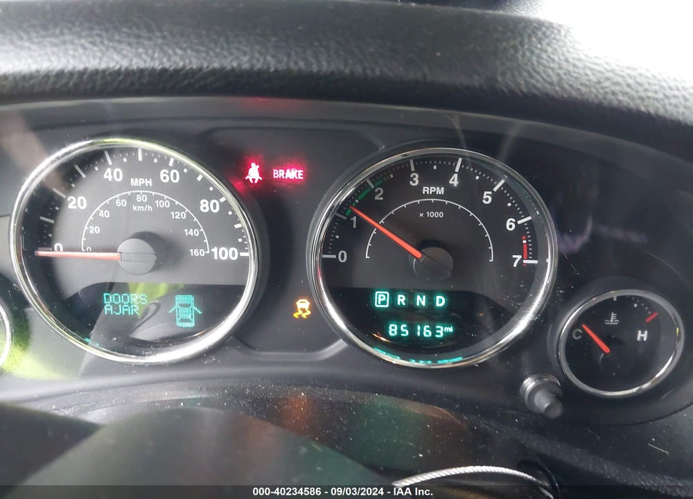2016 JEEP WRANGLER UNLIMITED SPORT VIN: 1C4BJWDG8GL170132