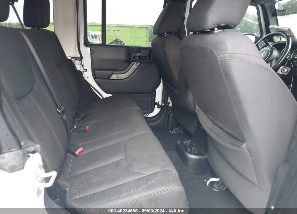2016 JEEP WRANGLER UNLIMITED SPORT VIN: 1C4BJWDG8GL170132