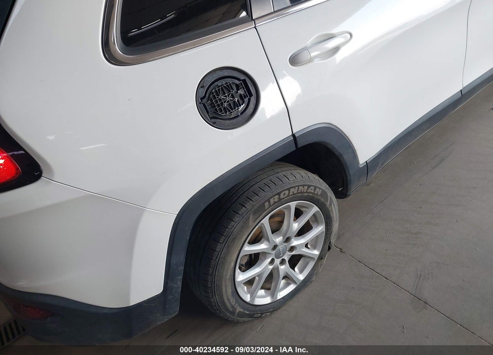2015 CHEROKEE JEEP  LATITUDE VIN: 1C4PJLCSXFW507293