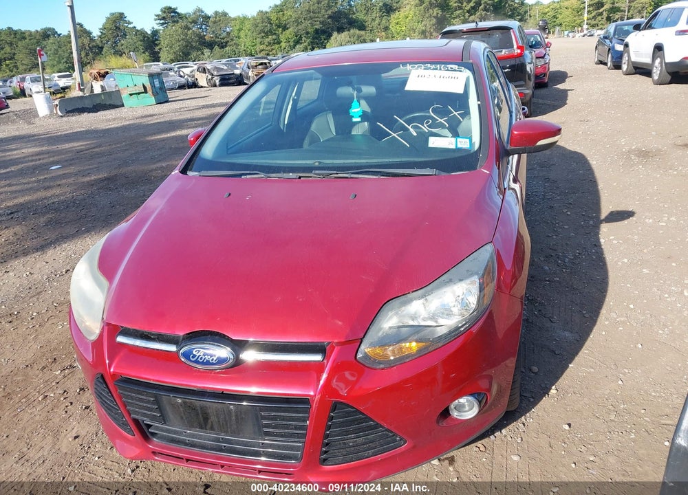 2013 FORD FOCUS TITANIUM VIN: 1FADP3J2XDL230167