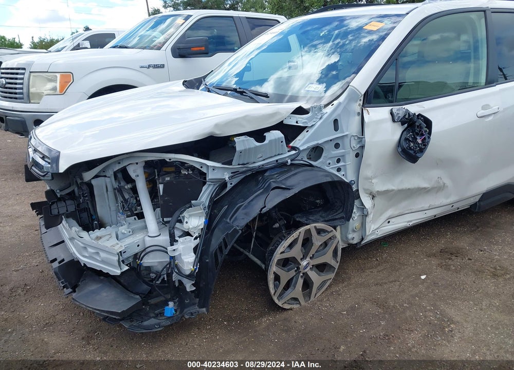 2023 SUBARU FORESTER PREMIUM VIN: JF2SKAEC9PH422129