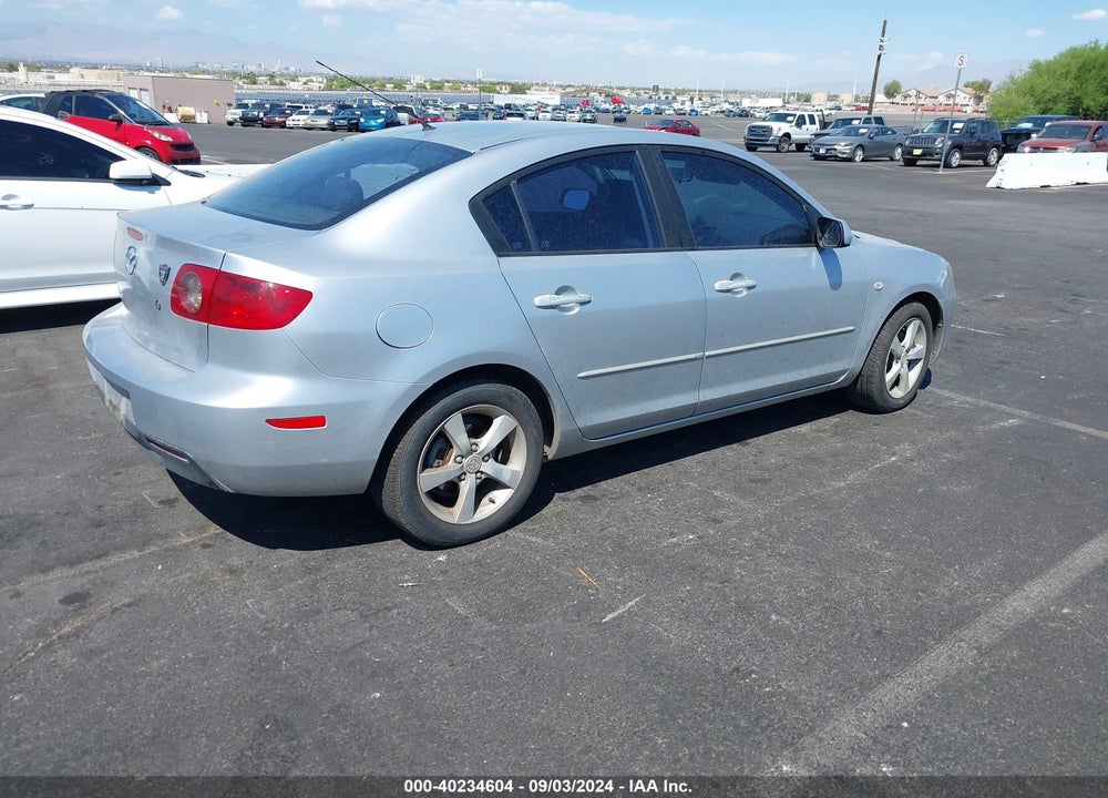 2005 MAZDA 3 I VIN: JM1BK12F351258587