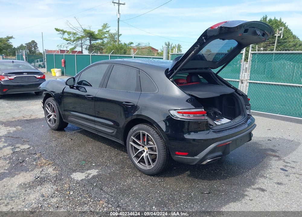 2023 PORSCHE MACAN T VIN: WP1AA2A52PLB12569