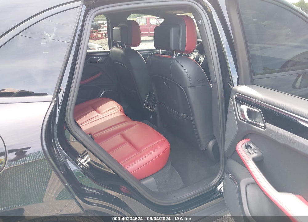 2023 PORSCHE MACAN T VIN: WP1AA2A52PLB12569