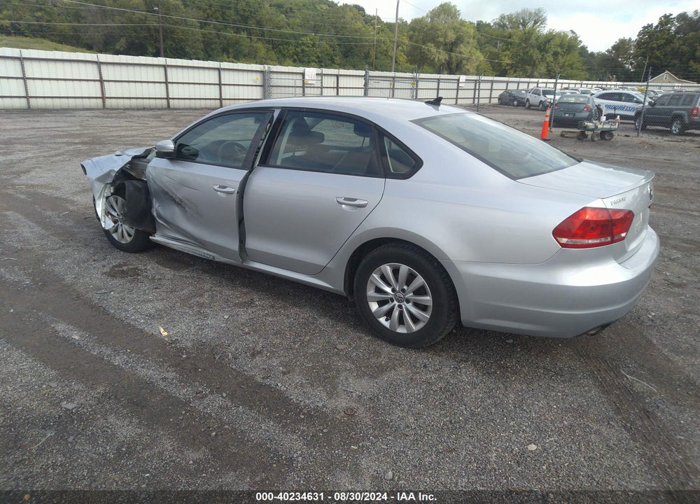 2014 VOLKSWAGEN PASSAT 2.5L WOLFSBURG EDITION VIN: 1VWAH7A37EC002121