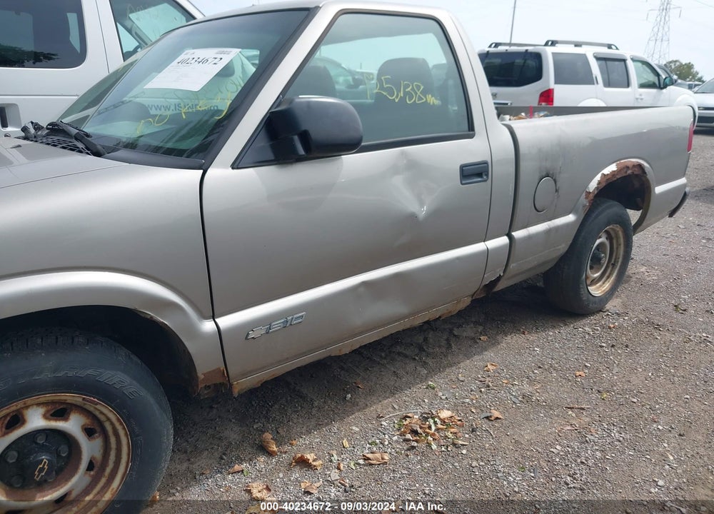 2002 CHEVROLET S-10 VIN: 1GCCS145428136512