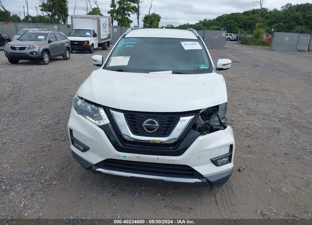 2018 NISSAN ROGUE SV VIN: 5N1AT2MV8JC714869