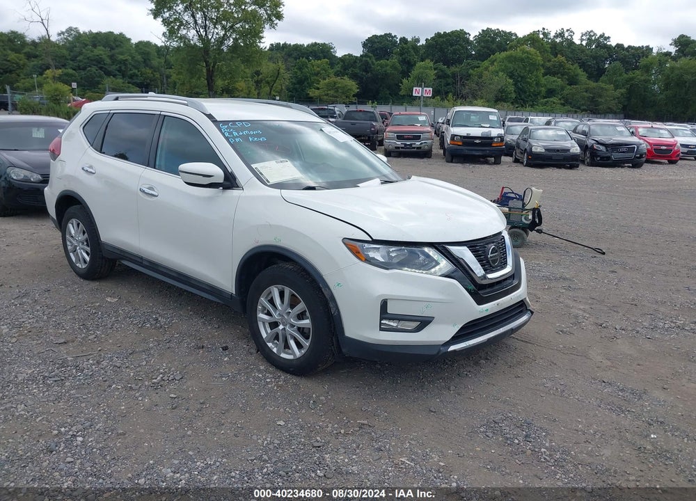 2018 NISSAN ROGUE SV VIN: 5N1AT2MV8JC714869
