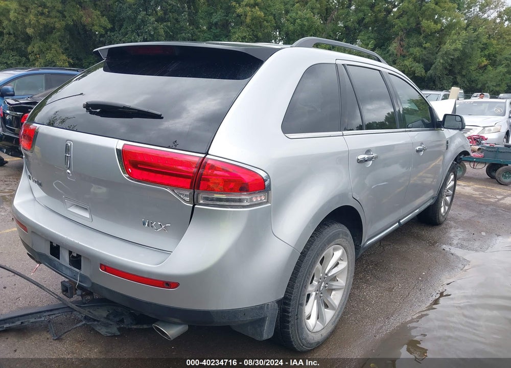 2011 LINCOLN MKX VIN: 2LMDJ6JK3BBJ26128