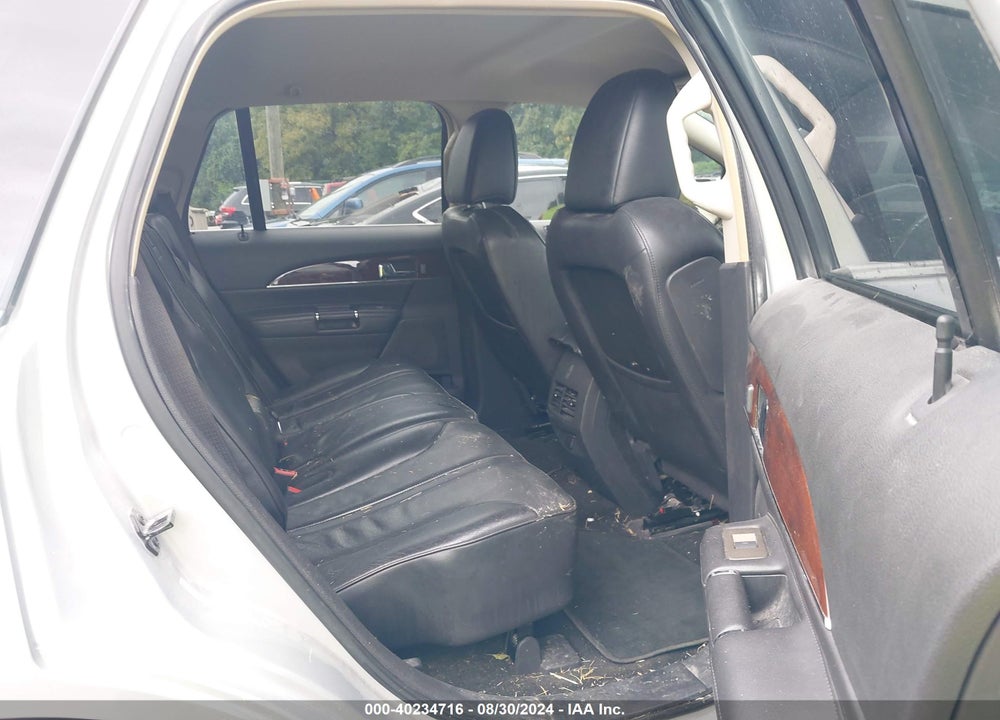2011 LINCOLN MKX VIN: 2LMDJ6JK3BBJ26128