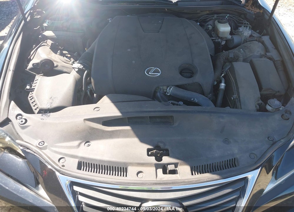 2015 LEXUS IS 250 VIN: JTHCF1D23F5022811