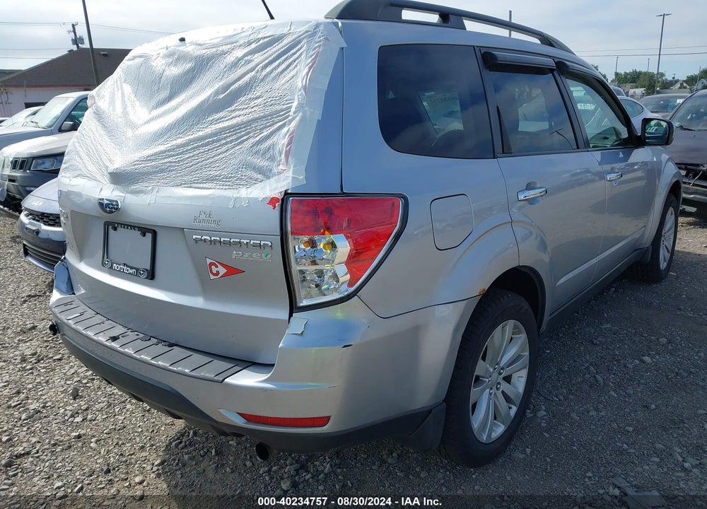 2012 SUBARU FORESTER 2.5X PREMIUM VIN: JF2SHADC5CH421148