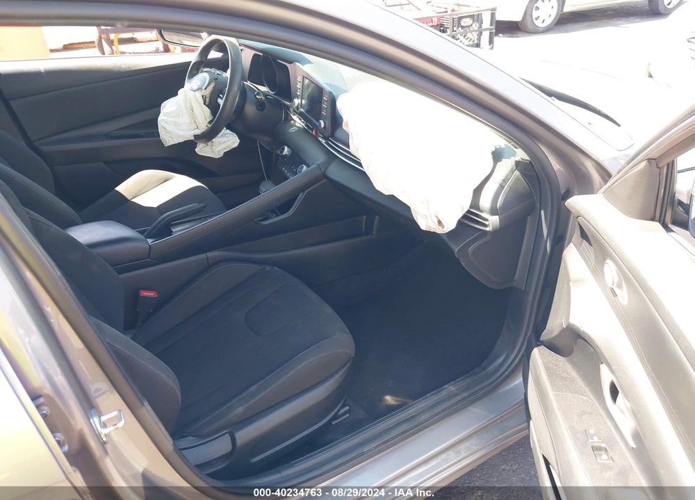 2021 HYUNDAI ELANTRA SEL VIN: KMHLM4AG7MU194055