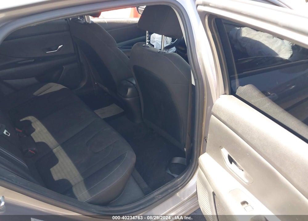 2021 HYUNDAI ELANTRA SEL VIN: KMHLM4AG7MU194055