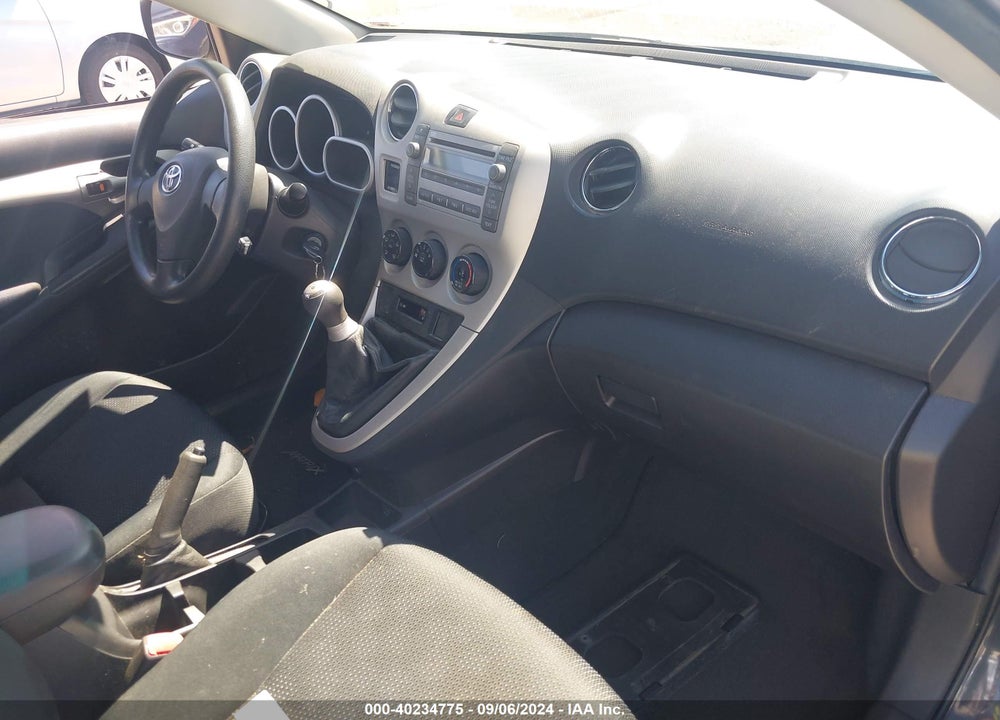 2009 TOYOTA MATRIX VIN: 2T1KU40E39C021587