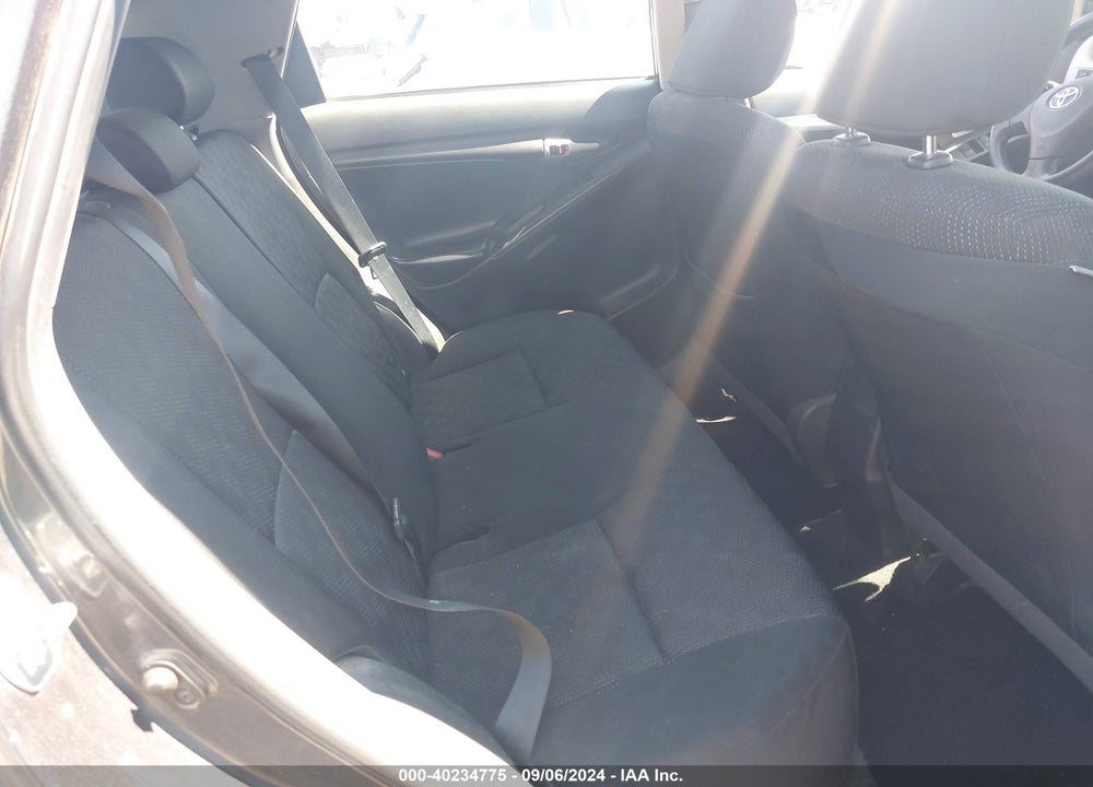2009 TOYOTA MATRIX VIN: 2T1KU40E39C021587