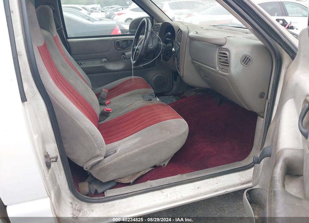 1998 CHEVROLET S-10 FLEETSIDE VIN: 1GCCS14X0W8158448