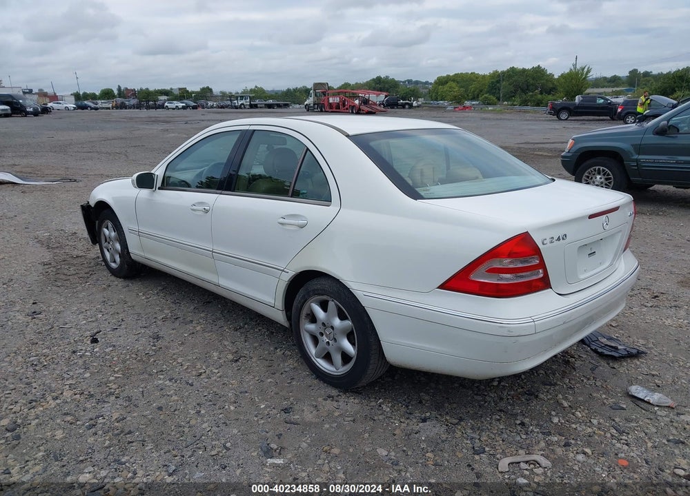 2003 MERCEDES-BENZ C 240 VIN: WDBRF81J13F370529