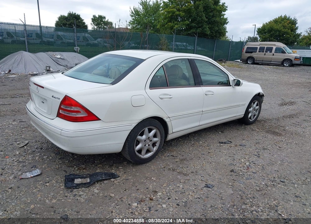 2003 MERCEDES-BENZ C 240 VIN: WDBRF81J13F370529