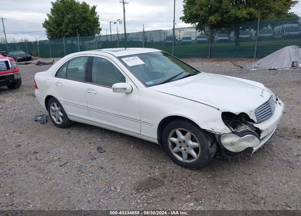 2003 MERCEDES-BENZ C 240 VIN: WDBRF81J13F370529