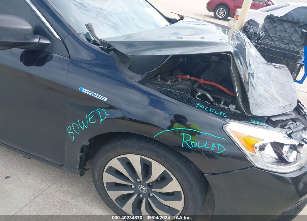 2017 HONDA ACCORD HYBRID VIN: JHMCR6F32HC008889