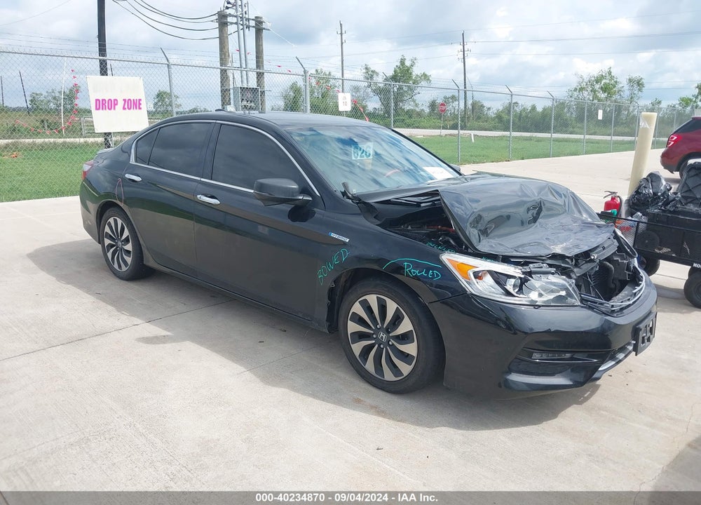 2017 HONDA ACCORD HYBRID VIN: JHMCR6F32HC008889