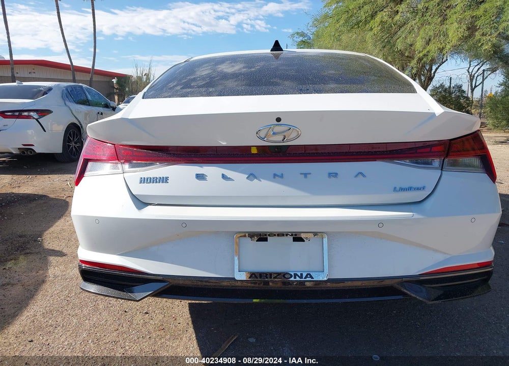 2022 HYUNDAI ELANTRA LIMITED VIN: 5NPLP4AG8NH054409