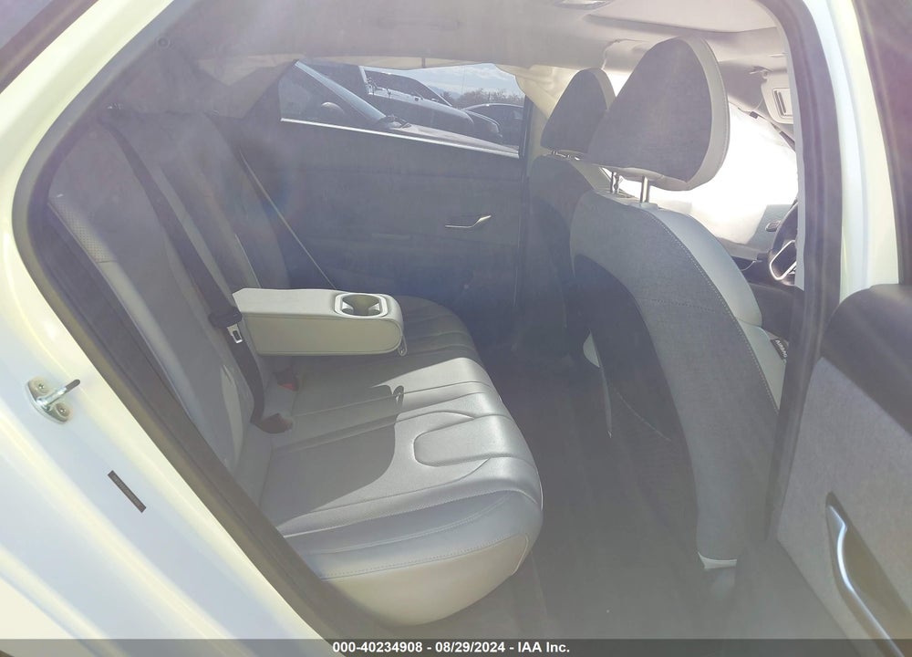 2022 HYUNDAI ELANTRA LIMITED VIN: 5NPLP4AG8NH054409