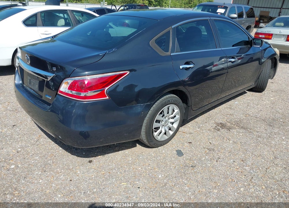 2014 NISSAN ALTIMA 2.5 S VIN: 1N4AL3AP7EN222611