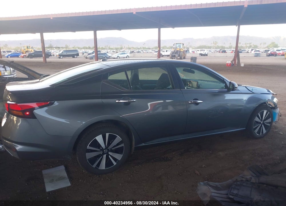 2022 NISSAN ALTIMA SV INTELLIGENT AWD VIN: 1N4BL4DW2NN396230
