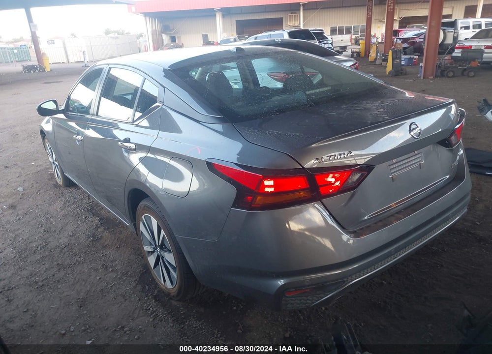 2022 NISSAN ALTIMA SV INTELLIGENT AWD VIN: 1N4BL4DW2NN396230