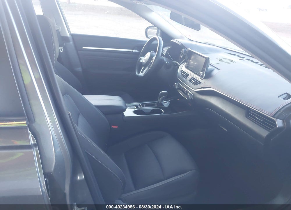 2022 NISSAN ALTIMA SV INTELLIGENT AWD VIN: 1N4BL4DW2NN396230