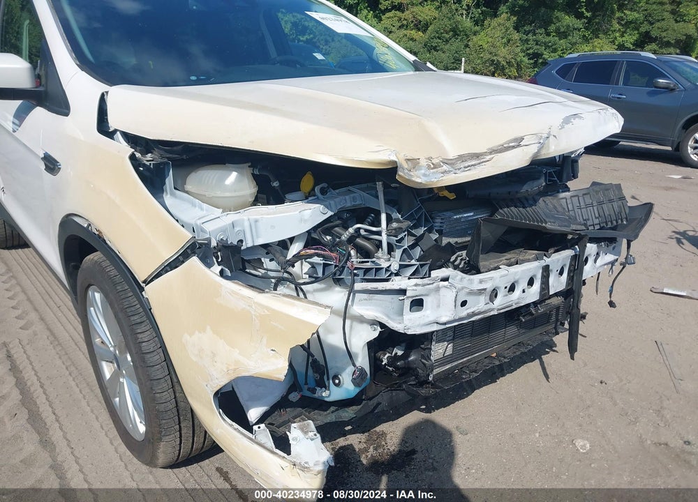 2019 FORD ESCAPE SEL VIN: 1FMCU9HD1KUB90489