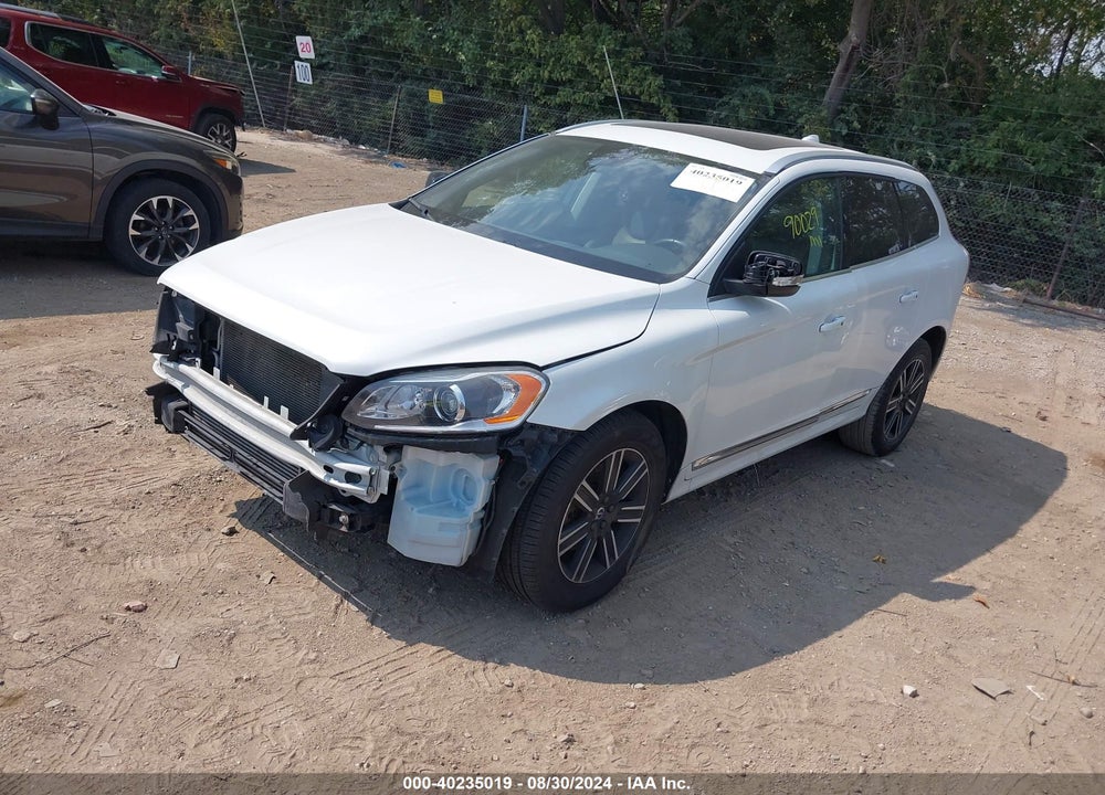 2017 VOLVO XC60 T5 DYNAMIC VIN: YV440MDR9H2225287