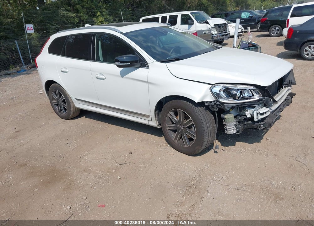 2017 VOLVO XC60 T5 DYNAMIC VIN: YV440MDR9H2225287