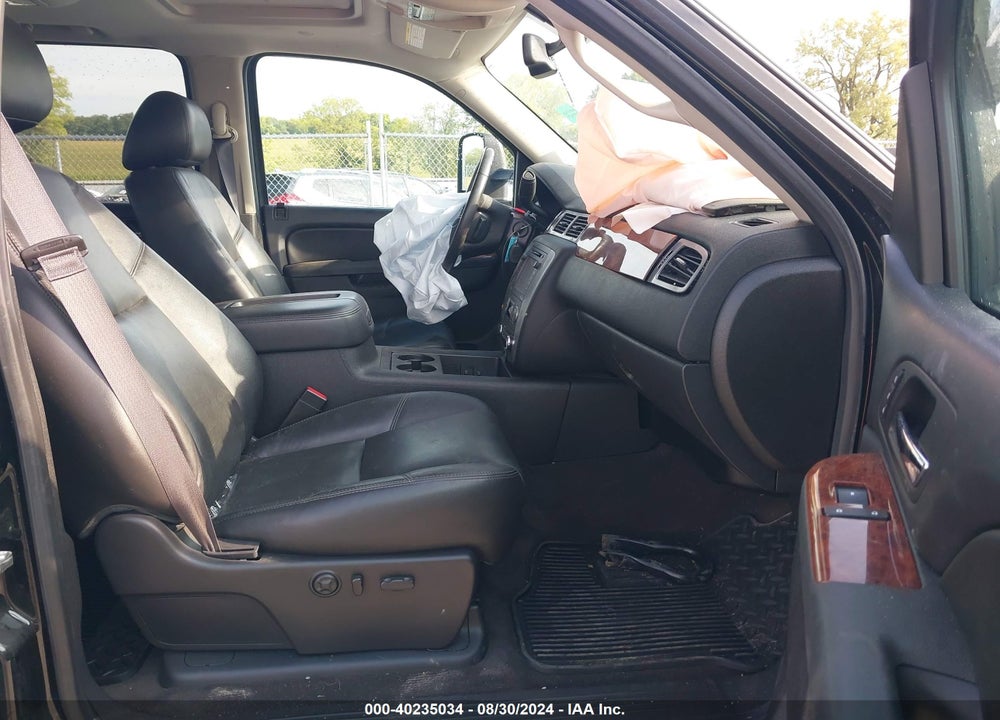 2014 SIERRA GMC  2500HD SLT VIN: 1GT121E86EF163078