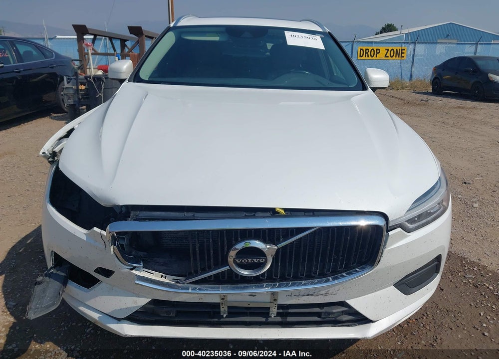 2018 VOLVO XC60 T5 MOMENTUM VIN: LYV102RK8JB122615